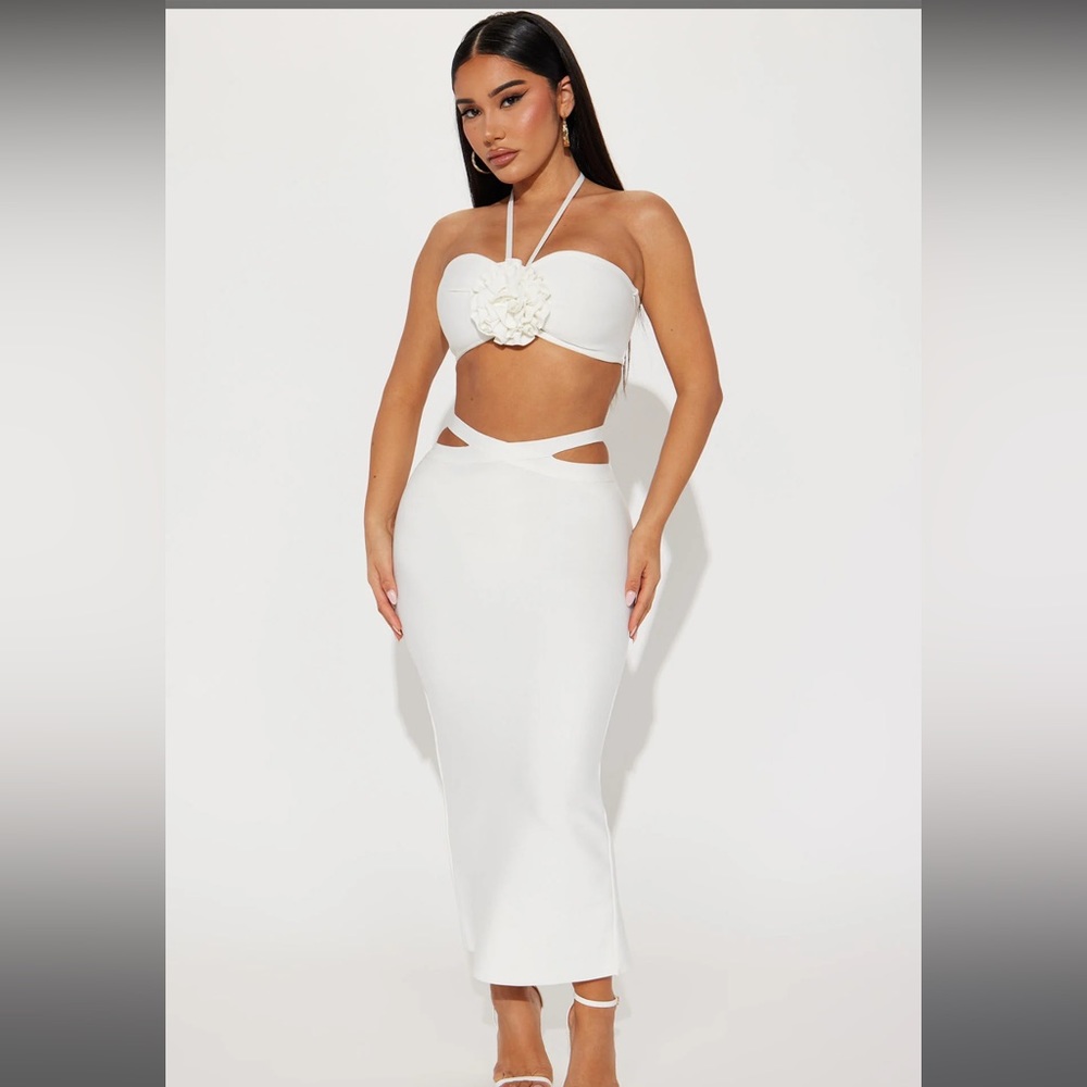 Beautiful bandage set